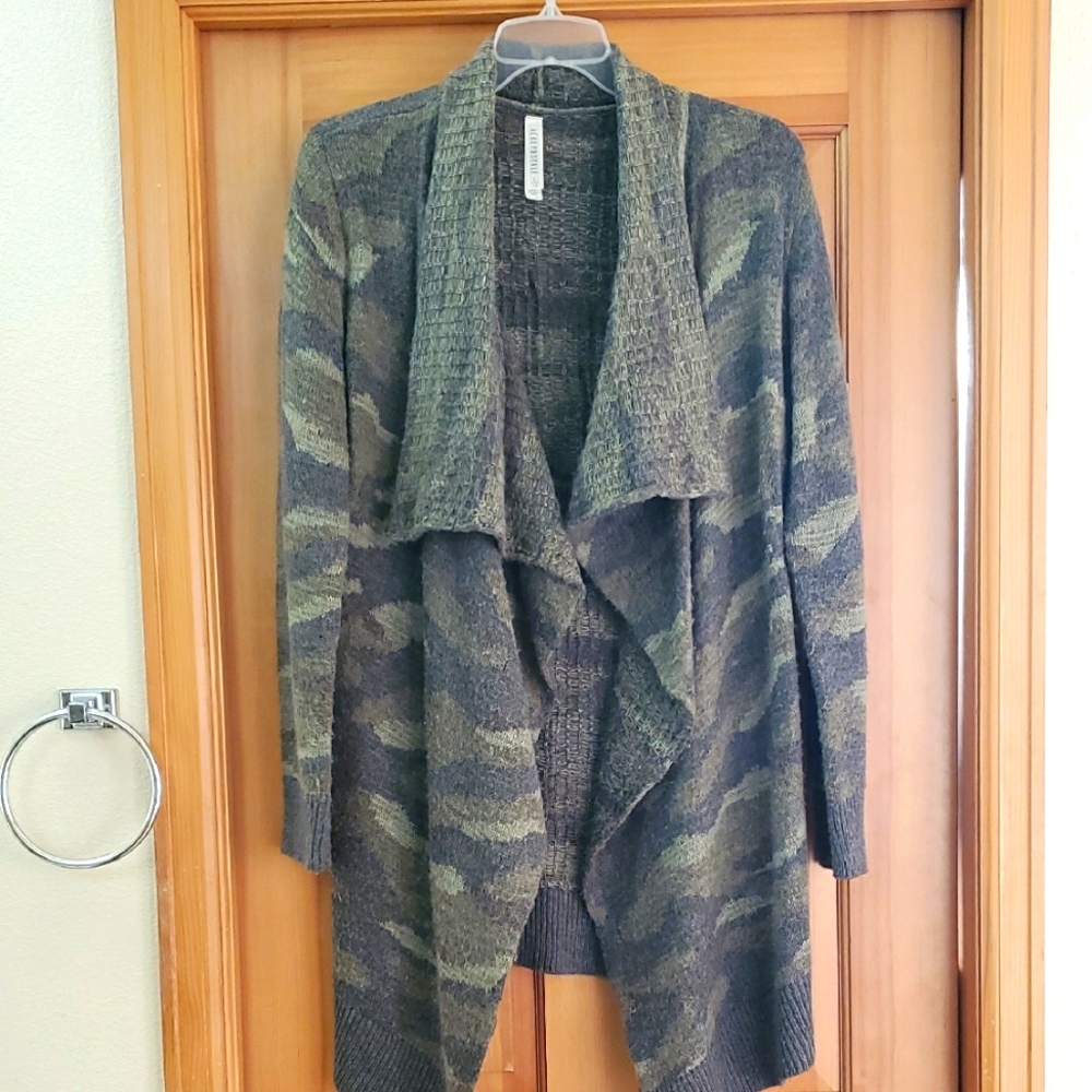 Aeropostal Camouflage Open Front Cardigan Sweater